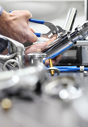 Servicing and repair work